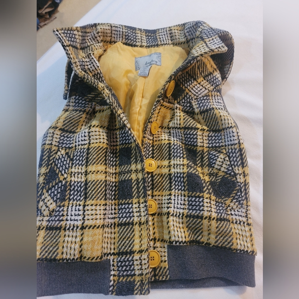 BKE wool vest with lining.